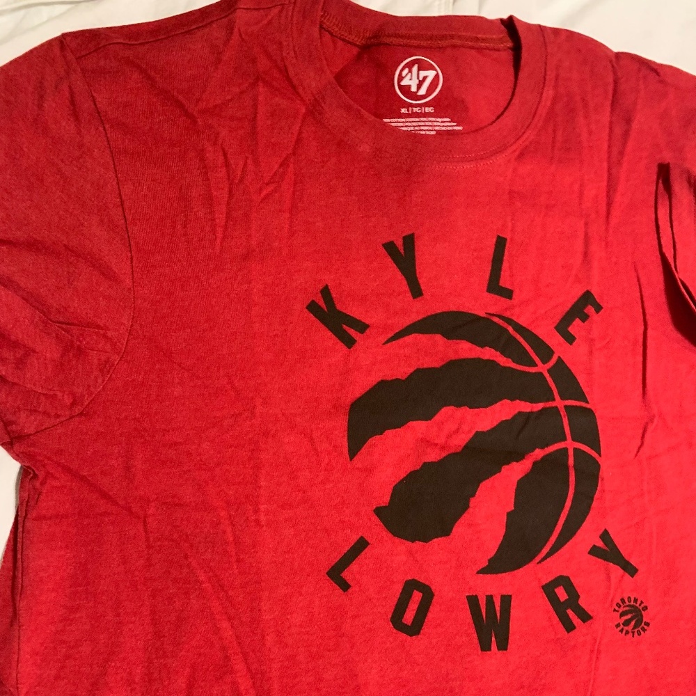 Kyle Lowry Toronto Raptors 47 brand t-shirt mens XL red